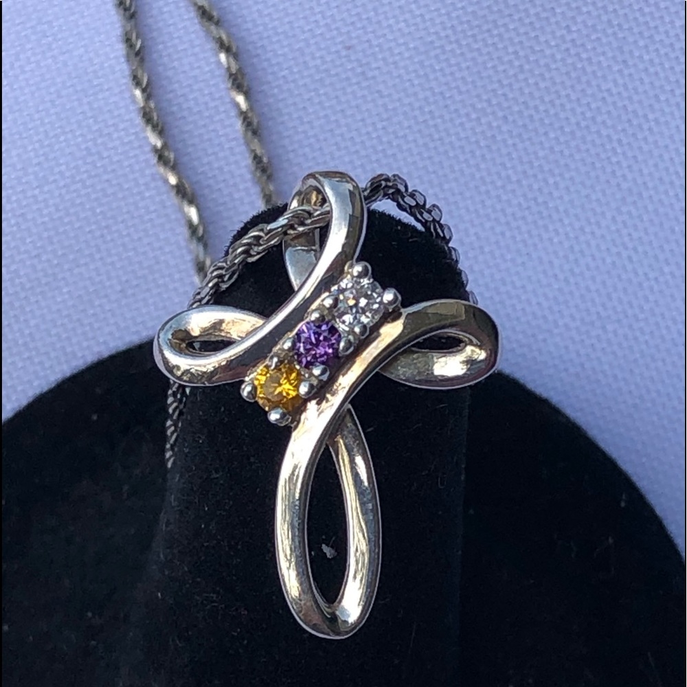 Sterling Silver Cross w/ chain